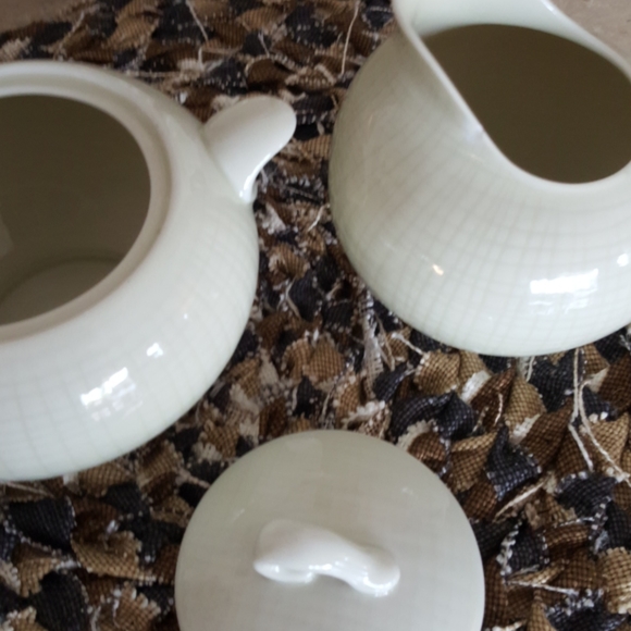 Pottery Look Sugar and Creamer Set - Picture 2 of 3
